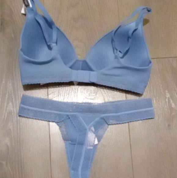 Victoria Secret- Love Cloud  Wireless T-Shirt Bra-32DDD & Matching Thong-XS - Picture 2 of 13